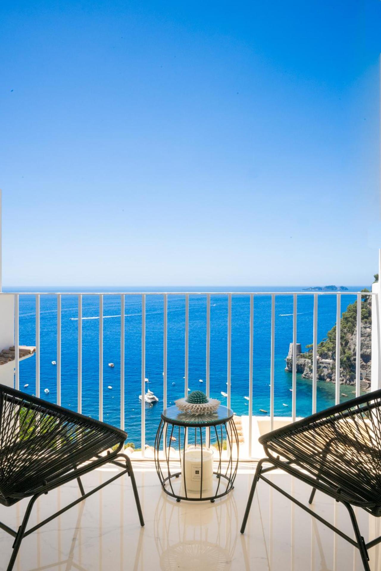 Gianlica Suites โปซิตาโน ภายนอก รูปภาพ