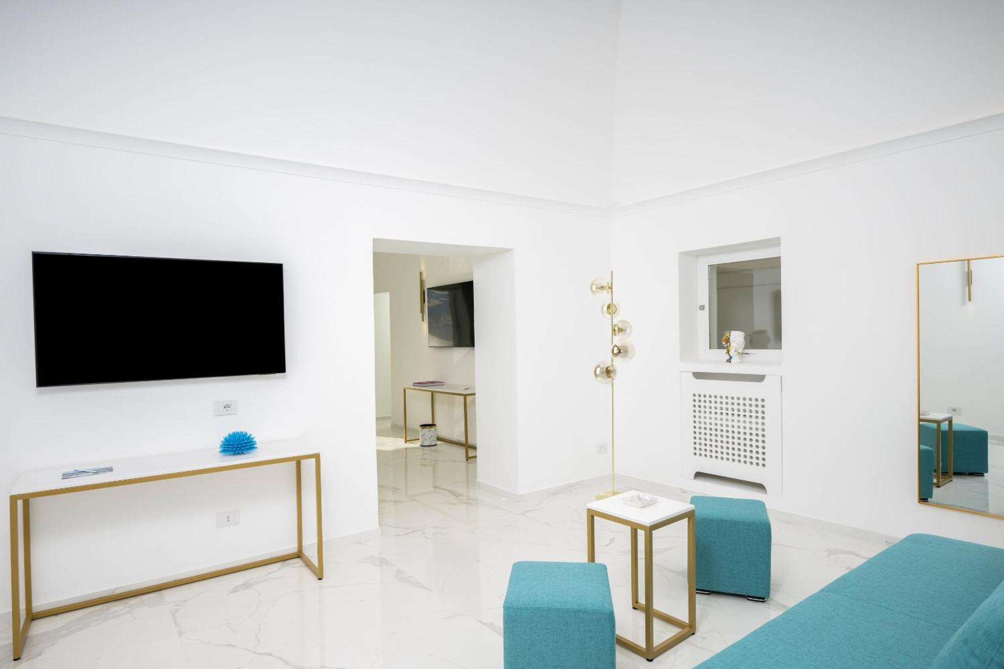 Gianlica Suites โปซิตาโน ภายนอก รูปภาพ