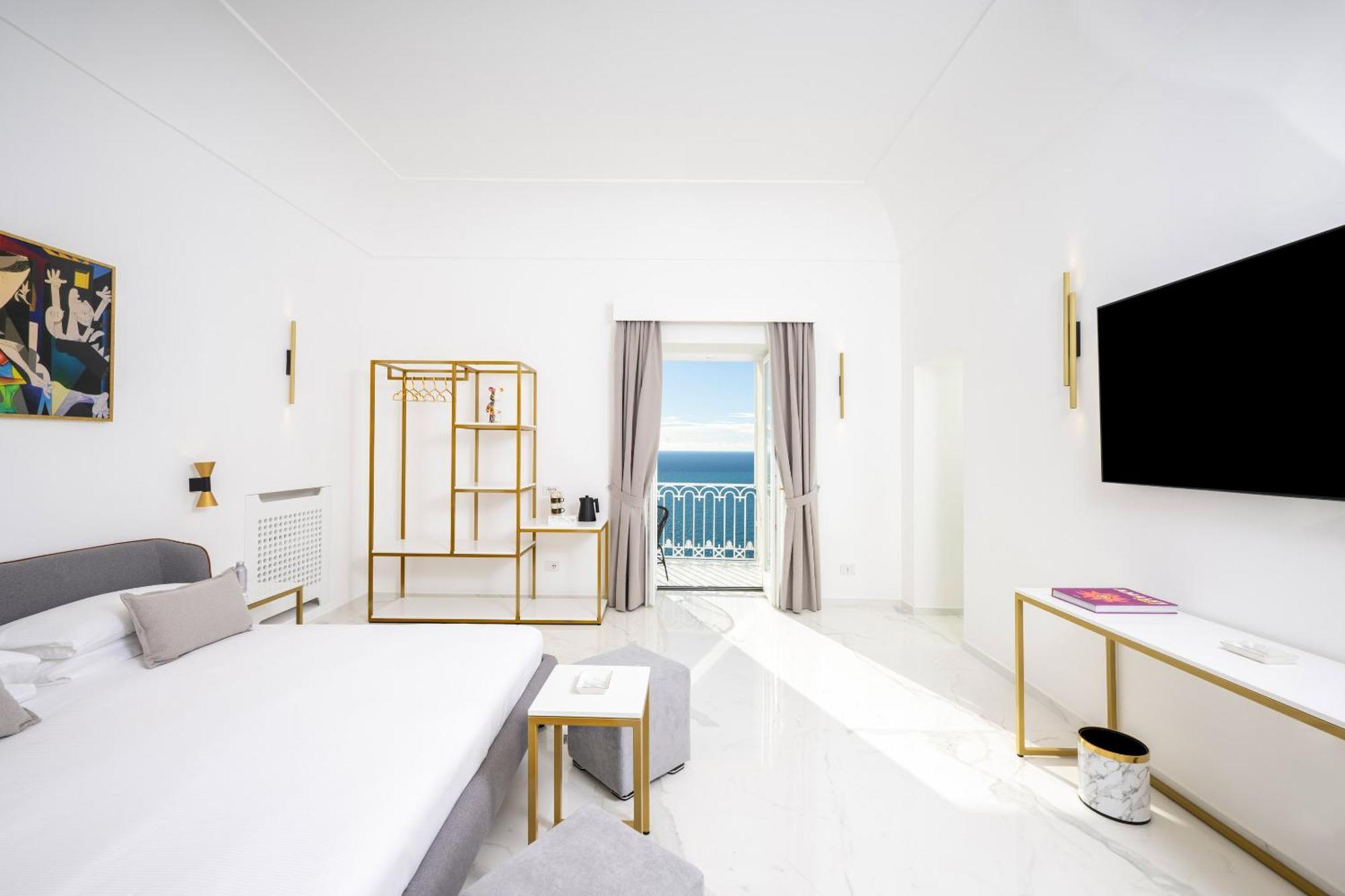 Gianlica Suites โปซิตาโน ภายนอก รูปภาพ